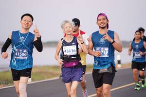 BIB: 43036, 1719, 41506, 4426
                            <button type="button" onclick="openModal(10584954)" class="btn btn-primary btn-sm float-right btn-popup" data-toggle="modal" data-target=".modal-high-quality">
                        <i class="fas fa-shopping-cart"></i> Add to Cart
                    </button>
                                            <button type="button" onclick="isThisMe(10584954, true)" class="btn btn-success btn-sm float-right btn-popup btn-isme hidden" data-toggle="tooltip" data-placement="bottom" title="นี่คือรูปของคุณใช่ไหม คลิกที่นี่เพื่อเอาเข้าอัลบั้ม">
                        <i class="fas fa-plus"></i> Add to album
                    </button>
                    <button type="button" onclick="isThisMe(10584954, false)" class="btn btn-warning btn-sm float-right btn-popup btn-isnotme hidden">
                        <i class="fas fa-ban"></i> Remove from album
                    </button>