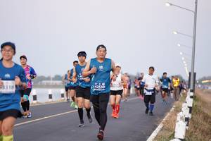 BIB: 318, 42530
                            <button type="button" onclick="openModal(10585612)" class="btn btn-primary btn-sm float-right btn-popup" data-toggle="modal" data-target=".modal-high-quality">
                        <i class="fas fa-shopping-cart"></i> Add to Cart
                    </button>
                                            <button type="button" onclick="isThisMe(10585612, true)" class="btn btn-success btn-sm float-right btn-popup btn-isme hidden" data-toggle="tooltip" data-placement="bottom" title="นี่คือรูปของคุณใช่ไหม คลิกที่นี่เพื่อเอาเข้าอัลบั้ม">
                        <i class="fas fa-plus"></i> Add to album
                    </button>
                    <button type="button" onclick="isThisMe(10585612, false)" class="btn btn-warning btn-sm float-right btn-popup btn-isnotme hidden">
                        <i class="fas fa-ban"></i> Remove from album
                    </button>