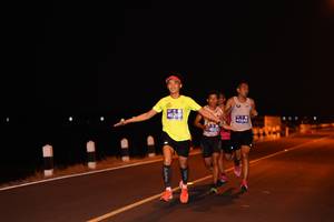 BIB: 4026, 41645, 4055
                            <button type="button" onclick="openModal(10578892)" class="btn btn-primary btn-sm float-right btn-popup" data-toggle="modal" data-target=".modal-high-quality">
                        <i class="fas fa-shopping-cart"></i> Add to Cart
                    </button>
                                            <button type="button" onclick="isThisMe(10578892, true)" class="btn btn-success btn-sm float-right btn-popup btn-isme hidden" data-toggle="tooltip" data-placement="bottom" title="นี่คือรูปของคุณใช่ไหม คลิกที่นี่เพื่อเอาเข้าอัลบั้ม">
                        <i class="fas fa-plus"></i> Add to album
                    </button>
                    <button type="button" onclick="isThisMe(10578892, false)" class="btn btn-warning btn-sm float-right btn-popup btn-isnotme hidden">
                        <i class="fas fa-ban"></i> Remove from album
                    </button>