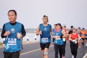 BIB: 42361, 45303
                            <button type="button" onclick="openModal(10585350)" class="btn btn-primary btn-sm float-right btn-popup" data-toggle="modal" data-target=".modal-high-quality">
                        <i class="fas fa-shopping-cart"></i> Add to Cart
                    </button>
                                            <button type="button" onclick="isThisMe(10585350, true)" class="btn btn-success btn-sm float-right btn-popup btn-isme hidden" data-toggle="tooltip" data-placement="bottom" title="นี่คือรูปของคุณใช่ไหม คลิกที่นี่เพื่อเอาเข้าอัลบั้ม">
                        <i class="fas fa-plus"></i> Add to album
                    </button>
                    <button type="button" onclick="isThisMe(10585350, false)" class="btn btn-warning btn-sm float-right btn-popup btn-isnotme hidden">
                        <i class="fas fa-ban"></i> Remove from album
                    </button>