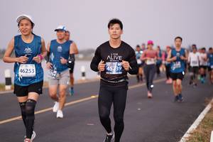 BIB: 45739, 46253
                            <button type="button" onclick="openModal(10584570)" class="btn btn-primary btn-sm float-right btn-popup" data-toggle="modal" data-target=".modal-high-quality">
                        <i class="fas fa-shopping-cart"></i> Add to Cart
                    </button>
                                            <button type="button" onclick="isThisMe(10584570, true)" class="btn btn-success btn-sm float-right btn-popup btn-isme hidden" data-toggle="tooltip" data-placement="bottom" title="นี่คือรูปของคุณใช่ไหม คลิกที่นี่เพื่อเอาเข้าอัลบั้ม">
                        <i class="fas fa-plus"></i> Add to album
                    </button>
                    <button type="button" onclick="isThisMe(10584570, false)" class="btn btn-warning btn-sm float-right btn-popup btn-isnotme hidden">
                        <i class="fas fa-ban"></i> Remove from album
                    </button>