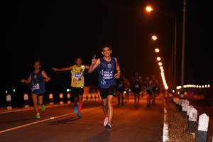 BIB: 40670, 1443, 41212, 00000000
                            <button type="button" onclick="openModal(10579373)" class="btn btn-primary btn-sm float-right btn-popup" data-toggle="modal" data-target=".modal-high-quality">
                        <i class="fas fa-shopping-cart"></i> Add to Cart
                    </button>
                                            <button type="button" onclick="isThisMe(10579373, true)" class="btn btn-success btn-sm float-right btn-popup btn-isme hidden" data-toggle="tooltip" data-placement="bottom" title="นี่คือรูปของคุณใช่ไหม คลิกที่นี่เพื่อเอาเข้าอัลบั้ม">
                        <i class="fas fa-plus"></i> Add to album
                    </button>
                    <button type="button" onclick="isThisMe(10579373, false)" class="btn btn-warning btn-sm float-right btn-popup btn-isnotme hidden">
                        <i class="fas fa-ban"></i> Remove from album
                    </button>