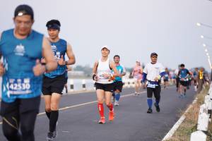 BIB: 42530
                            <button type="button" onclick="openModal(10585632)" class="btn btn-primary btn-sm float-right btn-popup" data-toggle="modal" data-target=".modal-high-quality">
                        <i class="fas fa-shopping-cart"></i> Add to Cart
                    </button>
                                            <button type="button" onclick="isThisMe(10585632, true)" class="btn btn-success btn-sm float-right btn-popup btn-isme hidden" data-toggle="tooltip" data-placement="bottom" title="นี่คือรูปของคุณใช่ไหม คลิกที่นี่เพื่อเอาเข้าอัลบั้ม">
                        <i class="fas fa-plus"></i> Add to album
                    </button>
                    <button type="button" onclick="isThisMe(10585632, false)" class="btn btn-warning btn-sm float-right btn-popup btn-isnotme hidden">
                        <i class="fas fa-ban"></i> Remove from album
                    </button>