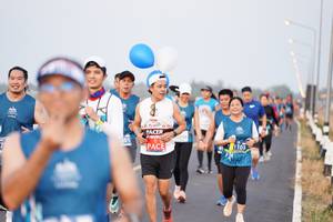 BIB: 1103
                            <button type="button" onclick="openModal(10587598)" class="btn btn-primary btn-sm float-right btn-popup" data-toggle="modal" data-target=".modal-high-quality">
                        <i class="fas fa-shopping-cart"></i> Add to Cart
                    </button>
                                            <button type="button" onclick="isThisMe(10587598, true)" class="btn btn-success btn-sm float-right btn-popup btn-isme hidden" data-toggle="tooltip" data-placement="bottom" title="นี่คือรูปของคุณใช่ไหม คลิกที่นี่เพื่อเอาเข้าอัลบั้ม">
                        <i class="fas fa-plus"></i> Add to album
                    </button>
                    <button type="button" onclick="isThisMe(10587598, false)" class="btn btn-warning btn-sm float-right btn-popup btn-isnotme hidden">
                        <i class="fas fa-ban"></i> Remove from album
                    </button>
