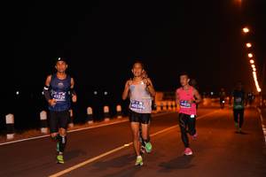 BIB: 44026, 41026, 40036
                            <button type="button" onclick="openModal(10579172)" class="btn btn-primary btn-sm float-right btn-popup" data-toggle="modal" data-target=".modal-high-quality">
                        <i class="fas fa-shopping-cart"></i> Add to Cart
                    </button>
                                            <button type="button" onclick="isThisMe(10579172, true)" class="btn btn-success btn-sm float-right btn-popup btn-isme hidden" data-toggle="tooltip" data-placement="bottom" title="นี่คือรูปของคุณใช่ไหม คลิกที่นี่เพื่อเอาเข้าอัลบั้ม">
                        <i class="fas fa-plus"></i> Add to album
                    </button>
                    <button type="button" onclick="isThisMe(10579172, false)" class="btn btn-warning btn-sm float-right btn-popup btn-isnotme hidden">
                        <i class="fas fa-ban"></i> Remove from album
                    </button>