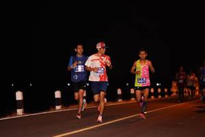BIB: 40917
                            <button type="button" onclick="openModal(10579636)" class="btn btn-primary btn-sm float-right btn-popup" data-toggle="modal" data-target=".modal-high-quality">
                        <i class="fas fa-shopping-cart"></i> Add to Cart
                    </button>
                                            <button type="button" onclick="isThisMe(10579636, true)" class="btn btn-success btn-sm float-right btn-popup btn-isme hidden" data-toggle="tooltip" data-placement="bottom" title="นี่คือรูปของคุณใช่ไหม คลิกที่นี่เพื่อเอาเข้าอัลบั้ม">
                        <i class="fas fa-plus"></i> Add to album
                    </button>
                    <button type="button" onclick="isThisMe(10579636, false)" class="btn btn-warning btn-sm float-right btn-popup btn-isnotme hidden">
                        <i class="fas fa-ban"></i> Remove from album
                    </button>
