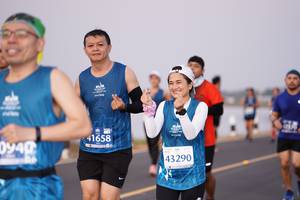 BIB: 41658, 0940, 43290
                            <button type="button" onclick="openModal(10585007)" class="btn btn-primary btn-sm float-right btn-popup" data-toggle="modal" data-target=".modal-high-quality">
                        <i class="fas fa-shopping-cart"></i> Add to Cart
                    </button>
                                            <button type="button" onclick="isThisMe(10585007, true)" class="btn btn-success btn-sm float-right btn-popup btn-isme hidden" data-toggle="tooltip" data-placement="bottom" title="นี่คือรูปของคุณใช่ไหม คลิกที่นี่เพื่อเอาเข้าอัลบั้ม">
                        <i class="fas fa-plus"></i> Add to album
                    </button>
                    <button type="button" onclick="isThisMe(10585007, false)" class="btn btn-warning btn-sm float-right btn-popup btn-isnotme hidden">
                        <i class="fas fa-ban"></i> Remove from album
                    </button>