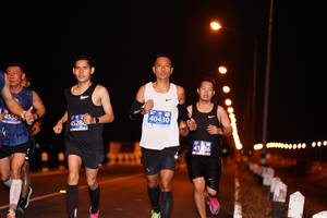 BIB: 40430, 4556, 4528
                            <button type="button" onclick="openModal(10579674)" class="btn btn-primary btn-sm float-right btn-popup" data-toggle="modal" data-target=".modal-high-quality">
                        <i class="fas fa-shopping-cart"></i> Add to Cart
                    </button>
                                            <button type="button" onclick="isThisMe(10579674, true)" class="btn btn-success btn-sm float-right btn-popup btn-isme hidden" data-toggle="tooltip" data-placement="bottom" title="นี่คือรูปของคุณใช่ไหม คลิกที่นี่เพื่อเอาเข้าอัลบั้ม">
                        <i class="fas fa-plus"></i> Add to album
                    </button>
                    <button type="button" onclick="isThisMe(10579674, false)" class="btn btn-warning btn-sm float-right btn-popup btn-isnotme hidden">
                        <i class="fas fa-ban"></i> Remove from album
                    </button>