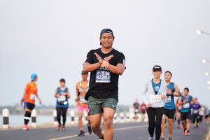 BIB: 42292, 43413
                            <button type="button" onclick="openModal(10587228)" class="btn btn-primary btn-sm float-right btn-popup" data-toggle="modal" data-target=".modal-high-quality">
                        <i class="fas fa-shopping-cart"></i> Add to Cart
                    </button>
                                            <button type="button" onclick="isThisMe(10587228, true)" class="btn btn-success btn-sm float-right btn-popup btn-isme hidden" data-toggle="tooltip" data-placement="bottom" title="นี่คือรูปของคุณใช่ไหม คลิกที่นี่เพื่อเอาเข้าอัลบั้ม">
                        <i class="fas fa-plus"></i> Add to album
                    </button>
                    <button type="button" onclick="isThisMe(10587228, false)" class="btn btn-warning btn-sm float-right btn-popup btn-isnotme hidden">
                        <i class="fas fa-ban"></i> Remove from album
                    </button>