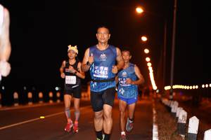BIB: 41445, 43435, 407, 000000000
                            <button type="button" onclick="openModal(10579856)" class="btn btn-primary btn-sm float-right btn-popup" data-toggle="modal" data-target=".modal-high-quality">
                        <i class="fas fa-shopping-cart"></i> Add to Cart
                    </button>
                                            <button type="button" onclick="isThisMe(10579856, true)" class="btn btn-success btn-sm float-right btn-popup btn-isme hidden" data-toggle="tooltip" data-placement="bottom" title="นี่คือรูปของคุณใช่ไหม คลิกที่นี่เพื่อเอาเข้าอัลบั้ม">
                        <i class="fas fa-plus"></i> Add to album
                    </button>
                    <button type="button" onclick="isThisMe(10579856, false)" class="btn btn-warning btn-sm float-right btn-popup btn-isnotme hidden">
                        <i class="fas fa-ban"></i> Remove from album
                    </button>