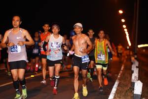 BIB: 087, 4076, 4408
                            <button type="button" onclick="openModal(10579890)" class="btn btn-primary btn-sm float-right btn-popup" data-toggle="modal" data-target=".modal-high-quality">
                        <i class="fas fa-shopping-cart"></i> Add to Cart
                    </button>
                                            <button type="button" onclick="isThisMe(10579890, true)" class="btn btn-success btn-sm float-right btn-popup btn-isme hidden" data-toggle="tooltip" data-placement="bottom" title="นี่คือรูปของคุณใช่ไหม คลิกที่นี่เพื่อเอาเข้าอัลบั้ม">
                        <i class="fas fa-plus"></i> Add to album
                    </button>
                    <button type="button" onclick="isThisMe(10579890, false)" class="btn btn-warning btn-sm float-right btn-popup btn-isnotme hidden">
                        <i class="fas fa-ban"></i> Remove from album
                    </button>