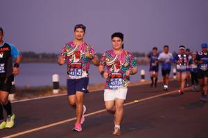BIB: 100, 45142, 45730
                            <button type="button" onclick="openModal(10616450)" class="btn btn-primary btn-sm float-right btn-popup" data-toggle="modal" data-target=".modal-high-quality">
                        <i class="fas fa-shopping-cart"></i> Add to Cart
                    </button>
                                            <button type="button" onclick="isThisMe(10616450, true)" class="btn btn-success btn-sm float-right btn-popup btn-isme hidden" data-toggle="tooltip" data-placement="bottom" title="นี่คือรูปของคุณใช่ไหม คลิกที่นี่เพื่อเอาเข้าอัลบั้ม">
                        <i class="fas fa-plus"></i> Add to album
                    </button>
                    <button type="button" onclick="isThisMe(10616450, false)" class="btn btn-warning btn-sm float-right btn-popup btn-isnotme hidden">
                        <i class="fas fa-ban"></i> Remove from album
                    </button>