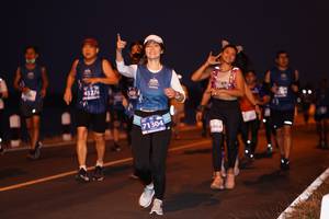 BIB: 41276, 71304, 464
                            <button type="button" onclick="openModal(10613439)" class="btn btn-primary btn-sm float-right btn-popup" data-toggle="modal" data-target=".modal-high-quality">
                        <i class="fas fa-shopping-cart"></i> Add to Cart
                    </button>
                                            <button type="button" onclick="isThisMe(10613439, true)" class="btn btn-success btn-sm float-right btn-popup btn-isme hidden" data-toggle="tooltip" data-placement="bottom" title="นี่คือรูปของคุณใช่ไหม คลิกที่นี่เพื่อเอาเข้าอัลบั้ม">
                        <i class="fas fa-plus"></i> Add to album
                    </button>
                    <button type="button" onclick="isThisMe(10613439, false)" class="btn btn-warning btn-sm float-right btn-popup btn-isnotme hidden">
                        <i class="fas fa-ban"></i> Remove from album
                    </button>