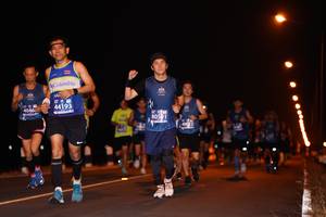BIB: 44193, 4046, 80501
                            <button type="button" onclick="openModal(10606552)" class="btn btn-primary btn-sm float-right btn-popup" data-toggle="modal" data-target=".modal-high-quality">
                        <i class="fas fa-shopping-cart"></i> Add to Cart
                    </button>
                                            <button type="button" onclick="isThisMe(10606552, true)" class="btn btn-success btn-sm float-right btn-popup btn-isme hidden" data-toggle="tooltip" data-placement="bottom" title="นี่คือรูปของคุณใช่ไหม คลิกที่นี่เพื่อเอาเข้าอัลบั้ม">
                        <i class="fas fa-plus"></i> Add to album
                    </button>
                    <button type="button" onclick="isThisMe(10606552, false)" class="btn btn-warning btn-sm float-right btn-popup btn-isnotme hidden">
                        <i class="fas fa-ban"></i> Remove from album
                    </button>