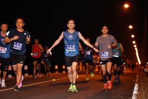BIB: 40643, 40382, 44650, 10927
                            <button type="button" onclick="openModal(10607502)" class="btn btn-primary btn-sm float-right btn-popup" data-toggle="modal" data-target=".modal-high-quality">
                        <i class="fas fa-shopping-cart"></i> Add to Cart
                    </button>
                                            <button type="button" onclick="isThisMe(10607502, true)" class="btn btn-success btn-sm float-right btn-popup btn-isme hidden" data-toggle="tooltip" data-placement="bottom" title="นี่คือรูปของคุณใช่ไหม คลิกที่นี่เพื่อเอาเข้าอัลบั้ม">
                        <i class="fas fa-plus"></i> Add to album
                    </button>
                    <button type="button" onclick="isThisMe(10607502, false)" class="btn btn-warning btn-sm float-right btn-popup btn-isnotme hidden">
                        <i class="fas fa-ban"></i> Remove from album
                    </button>
