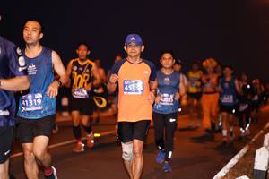 BIB: 4513, 42025, 41319
                            <button type="button" onclick="openModal(10612805)" class="btn btn-primary btn-sm float-right btn-popup" data-toggle="modal" data-target=".modal-high-quality">
                        <i class="fas fa-shopping-cart"></i> Add to Cart
                    </button>
                                            <button type="button" onclick="isThisMe(10612805, true)" class="btn btn-success btn-sm float-right btn-popup btn-isme hidden" data-toggle="tooltip" data-placement="bottom" title="นี่คือรูปของคุณใช่ไหม คลิกที่นี่เพื่อเอาเข้าอัลบั้ม">
                        <i class="fas fa-plus"></i> Add to album
                    </button>
                    <button type="button" onclick="isThisMe(10612805, false)" class="btn btn-warning btn-sm float-right btn-popup btn-isnotme hidden">
                        <i class="fas fa-ban"></i> Remove from album
                    </button>