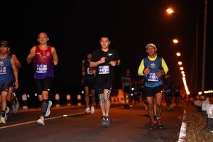 BIB: 41680, 4478, 038, 41071
                            <button type="button" onclick="openModal(10607272)" class="btn btn-primary btn-sm float-right btn-popup" data-toggle="modal" data-target=".modal-high-quality">
                        <i class="fas fa-shopping-cart"></i> Add to Cart
                    </button>
                                            <button type="button" onclick="isThisMe(10607272, true)" class="btn btn-success btn-sm float-right btn-popup btn-isme hidden" data-toggle="tooltip" data-placement="bottom" title="นี่คือรูปของคุณใช่ไหม คลิกที่นี่เพื่อเอาเข้าอัลบั้ม">
                        <i class="fas fa-plus"></i> Add to album
                    </button>
                    <button type="button" onclick="isThisMe(10607272, false)" class="btn btn-warning btn-sm float-right btn-popup btn-isnotme hidden">
                        <i class="fas fa-ban"></i> Remove from album
                    </button>