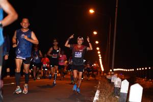 BIB: 44696
                            <button type="button" onclick="openModal(10606817)" class="btn btn-primary btn-sm float-right btn-popup" data-toggle="modal" data-target=".modal-high-quality">
                        <i class="fas fa-shopping-cart"></i> Add to Cart
                    </button>
                                            <button type="button" onclick="isThisMe(10606817, true)" class="btn btn-success btn-sm float-right btn-popup btn-isme hidden" data-toggle="tooltip" data-placement="bottom" title="นี่คือรูปของคุณใช่ไหม คลิกที่นี่เพื่อเอาเข้าอัลบั้ม">
                        <i class="fas fa-plus"></i> Add to album
                    </button>
                    <button type="button" onclick="isThisMe(10606817, false)" class="btn btn-warning btn-sm float-right btn-popup btn-isnotme hidden">
                        <i class="fas fa-ban"></i> Remove from album
                    </button>