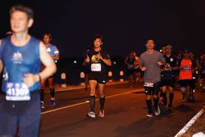 BIB: 4337, 41309
                            <button type="button" onclick="openModal(10612652)" class="btn btn-primary btn-sm float-right btn-popup" data-toggle="modal" data-target=".modal-high-quality">
                        <i class="fas fa-shopping-cart"></i> Add to Cart
                    </button>
                                            <button type="button" onclick="isThisMe(10612652, true)" class="btn btn-success btn-sm float-right btn-popup btn-isme hidden" data-toggle="tooltip" data-placement="bottom" title="นี่คือรูปของคุณใช่ไหม คลิกที่นี่เพื่อเอาเข้าอัลบั้ม">
                        <i class="fas fa-plus"></i> Add to album
                    </button>
                    <button type="button" onclick="isThisMe(10612652, false)" class="btn btn-warning btn-sm float-right btn-popup btn-isnotme hidden">
                        <i class="fas fa-ban"></i> Remove from album
                    </button>