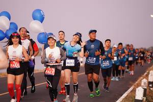 BIB: 42172, 46313, 45256
                            <button type="button" onclick="openModal(10619740)" class="btn btn-primary btn-sm float-right btn-popup" data-toggle="modal" data-target=".modal-high-quality">
                        <i class="fas fa-shopping-cart"></i> Add to Cart
                    </button>
                                            <button type="button" onclick="isThisMe(10619740, true)" class="btn btn-success btn-sm float-right btn-popup btn-isme hidden" data-toggle="tooltip" data-placement="bottom" title="นี่คือรูปของคุณใช่ไหม คลิกที่นี่เพื่อเอาเข้าอัลบั้ม">
                        <i class="fas fa-plus"></i> Add to album
                    </button>
                    <button type="button" onclick="isThisMe(10619740, false)" class="btn btn-warning btn-sm float-right btn-popup btn-isnotme hidden">
                        <i class="fas fa-ban"></i> Remove from album
                    </button>