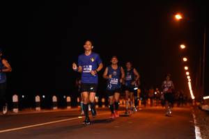 BIB: 40186, 45104
                            <button type="button" onclick="openModal(10605131)" class="btn btn-primary btn-sm float-right btn-popup" data-toggle="modal" data-target=".modal-high-quality">
                        <i class="fas fa-shopping-cart"></i> Add to Cart
                    </button>
                                            <button type="button" onclick="isThisMe(10605131, true)" class="btn btn-success btn-sm float-right btn-popup btn-isme hidden" data-toggle="tooltip" data-placement="bottom" title="นี่คือรูปของคุณใช่ไหม คลิกที่นี่เพื่อเอาเข้าอัลบั้ม">
                        <i class="fas fa-plus"></i> Add to album
                    </button>
                    <button type="button" onclick="isThisMe(10605131, false)" class="btn btn-warning btn-sm float-right btn-popup btn-isnotme hidden">
                        <i class="fas fa-ban"></i> Remove from album
                    </button>
