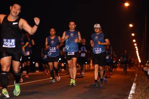 BIB: 043, 45370, 44250
                            <button type="button" onclick="openModal(10612050)" class="btn btn-primary btn-sm float-right btn-popup" data-toggle="modal" data-target=".modal-high-quality">
                        <i class="fas fa-shopping-cart"></i> Add to Cart
                    </button>
                                            <button type="button" onclick="isThisMe(10612050, true)" class="btn btn-success btn-sm float-right btn-popup btn-isme hidden" data-toggle="tooltip" data-placement="bottom" title="นี่คือรูปของคุณใช่ไหม คลิกที่นี่เพื่อเอาเข้าอัลบั้ม">
                        <i class="fas fa-plus"></i> Add to album
                    </button>
                    <button type="button" onclick="isThisMe(10612050, false)" class="btn btn-warning btn-sm float-right btn-popup btn-isnotme hidden">
                        <i class="fas fa-ban"></i> Remove from album
                    </button>