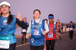 BIB: 425, 41363, 46452
                            <button type="button" onclick="openModal(10618568)" class="btn btn-primary btn-sm float-right btn-popup" data-toggle="modal" data-target=".modal-high-quality">
                        <i class="fas fa-shopping-cart"></i> Add to Cart
                    </button>
                                            <button type="button" onclick="isThisMe(10618568, true)" class="btn btn-success btn-sm float-right btn-popup btn-isme hidden" data-toggle="tooltip" data-placement="bottom" title="นี่คือรูปของคุณใช่ไหม คลิกที่นี่เพื่อเอาเข้าอัลบั้ม">
                        <i class="fas fa-plus"></i> Add to album
                    </button>
                    <button type="button" onclick="isThisMe(10618568, false)" class="btn btn-warning btn-sm float-right btn-popup btn-isnotme hidden">
                        <i class="fas fa-ban"></i> Remove from album
                    </button>