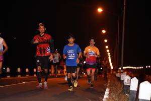 BIB: 454, 44474, 40044
                            <button type="button" onclick="openModal(10606887)" class="btn btn-primary btn-sm float-right btn-popup" data-toggle="modal" data-target=".modal-high-quality">
                        <i class="fas fa-shopping-cart"></i> Add to Cart
                    </button>
                                            <button type="button" onclick="isThisMe(10606887, true)" class="btn btn-success btn-sm float-right btn-popup btn-isme hidden" data-toggle="tooltip" data-placement="bottom" title="นี่คือรูปของคุณใช่ไหม คลิกที่นี่เพื่อเอาเข้าอัลบั้ม">
                        <i class="fas fa-plus"></i> Add to album
                    </button>
                    <button type="button" onclick="isThisMe(10606887, false)" class="btn btn-warning btn-sm float-right btn-popup btn-isnotme hidden">
                        <i class="fas fa-ban"></i> Remove from album
                    </button>