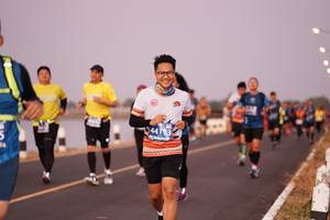 BIB: 441
                            <button type="button" onclick="openModal(10620193)" class="btn btn-primary btn-sm float-right btn-popup" data-toggle="modal" data-target=".modal-high-quality">
                        <i class="fas fa-shopping-cart"></i> Add to Cart
                    </button>
                                            <button type="button" onclick="isThisMe(10620193, true)" class="btn btn-success btn-sm float-right btn-popup btn-isme hidden" data-toggle="tooltip" data-placement="bottom" title="นี่คือรูปของคุณใช่ไหม คลิกที่นี่เพื่อเอาเข้าอัลบั้ม">
                        <i class="fas fa-plus"></i> Add to album
                    </button>
                    <button type="button" onclick="isThisMe(10620193, false)" class="btn btn-warning btn-sm float-right btn-popup btn-isnotme hidden">
                        <i class="fas fa-ban"></i> Remove from album
                    </button>