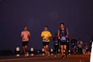 BIB: 72305, 0407, 4943
                            <button type="button" onclick="openModal(10613936)" class="btn btn-primary btn-sm float-right btn-popup" data-toggle="modal" data-target=".modal-high-quality">
                        <i class="fas fa-shopping-cart"></i> Add to Cart
                    </button>
                                            <button type="button" onclick="isThisMe(10613936, true)" class="btn btn-success btn-sm float-right btn-popup btn-isme hidden" data-toggle="tooltip" data-placement="bottom" title="นี่คือรูปของคุณใช่ไหม คลิกที่นี่เพื่อเอาเข้าอัลบั้ม">
                        <i class="fas fa-plus"></i> Add to album
                    </button>
                    <button type="button" onclick="isThisMe(10613936, false)" class="btn btn-warning btn-sm float-right btn-popup btn-isnotme hidden">
                        <i class="fas fa-ban"></i> Remove from album
                    </button>