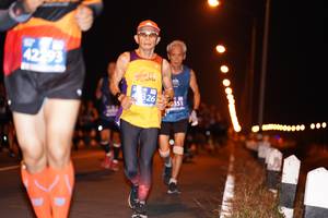 BIB: 4293, 326, 0351
                            <button type="button" onclick="openModal(10611219)" class="btn btn-primary btn-sm float-right btn-popup" data-toggle="modal" data-target=".modal-high-quality">
                        <i class="fas fa-shopping-cart"></i> Add to Cart
                    </button>
                                            <button type="button" onclick="isThisMe(10611219, true)" class="btn btn-success btn-sm float-right btn-popup btn-isme hidden" data-toggle="tooltip" data-placement="bottom" title="นี่คือรูปของคุณใช่ไหม คลิกที่นี่เพื่อเอาเข้าอัลบั้ม">
                        <i class="fas fa-plus"></i> Add to album
                    </button>
                    <button type="button" onclick="isThisMe(10611219, false)" class="btn btn-warning btn-sm float-right btn-popup btn-isnotme hidden">
                        <i class="fas fa-ban"></i> Remove from album
                    </button>