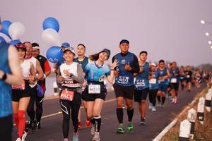 BIB: 42172, 45256, 46313
                            <button type="button" onclick="openModal(10619752)" class="btn btn-primary btn-sm float-right btn-popup" data-toggle="modal" data-target=".modal-high-quality">
                        <i class="fas fa-shopping-cart"></i> Add to Cart
                    </button>
                                            <button type="button" onclick="isThisMe(10619752, true)" class="btn btn-success btn-sm float-right btn-popup btn-isme hidden" data-toggle="tooltip" data-placement="bottom" title="นี่คือรูปของคุณใช่ไหม คลิกที่นี่เพื่อเอาเข้าอัลบั้ม">
                        <i class="fas fa-plus"></i> Add to album
                    </button>
                    <button type="button" onclick="isThisMe(10619752, false)" class="btn btn-warning btn-sm float-right btn-popup btn-isnotme hidden">
                        <i class="fas fa-ban"></i> Remove from album
                    </button>