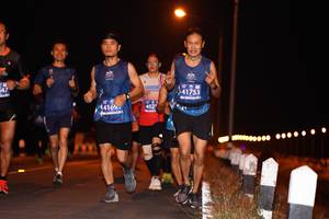 BIB: 41753, 14165, 452
                            <button type="button" onclick="openModal(10610878)" class="btn btn-primary btn-sm float-right btn-popup" data-toggle="modal" data-target=".modal-high-quality">
                        <i class="fas fa-shopping-cart"></i> Add to Cart
                    </button>
                                            <button type="button" onclick="isThisMe(10610878, true)" class="btn btn-success btn-sm float-right btn-popup btn-isme hidden" data-toggle="tooltip" data-placement="bottom" title="นี่คือรูปของคุณใช่ไหม คลิกที่นี่เพื่อเอาเข้าอัลบั้ม">
                        <i class="fas fa-plus"></i> Add to album
                    </button>
                    <button type="button" onclick="isThisMe(10610878, false)" class="btn btn-warning btn-sm float-right btn-popup btn-isnotme hidden">
                        <i class="fas fa-ban"></i> Remove from album
                    </button>