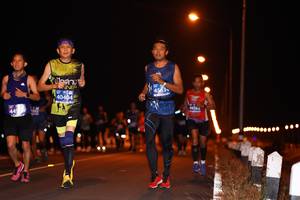 BIB: 4563, 40404, 449
                            <button type="button" onclick="openModal(10606449)" class="btn btn-primary btn-sm float-right btn-popup" data-toggle="modal" data-target=".modal-high-quality">
                        <i class="fas fa-shopping-cart"></i> Add to Cart
                    </button>
                                            <button type="button" onclick="isThisMe(10606449, true)" class="btn btn-success btn-sm float-right btn-popup btn-isme hidden" data-toggle="tooltip" data-placement="bottom" title="นี่คือรูปของคุณใช่ไหม คลิกที่นี่เพื่อเอาเข้าอัลบั้ม">
                        <i class="fas fa-plus"></i> Add to album
                    </button>
                    <button type="button" onclick="isThisMe(10606449, false)" class="btn btn-warning btn-sm float-right btn-popup btn-isnotme hidden">
                        <i class="fas fa-ban"></i> Remove from album
                    </button>