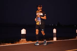 BIB: 4192
                            <button type="button" onclick="openModal(10613416)" class="btn btn-primary btn-sm float-right btn-popup" data-toggle="modal" data-target=".modal-high-quality">
                        <i class="fas fa-shopping-cart"></i> Add to Cart
                    </button>
                                            <button type="button" onclick="isThisMe(10613416, true)" class="btn btn-success btn-sm float-right btn-popup btn-isme hidden" data-toggle="tooltip" data-placement="bottom" title="นี่คือรูปของคุณใช่ไหม คลิกที่นี่เพื่อเอาเข้าอัลบั้ม">
                        <i class="fas fa-plus"></i> Add to album
                    </button>
                    <button type="button" onclick="isThisMe(10613416, false)" class="btn btn-warning btn-sm float-right btn-popup btn-isnotme hidden">
                        <i class="fas fa-ban"></i> Remove from album
                    </button>