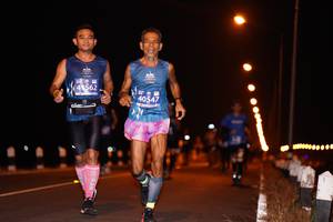 BIB: 4562, 40547, 
                            <button type="button" onclick="openModal(10607950)" class="btn btn-primary btn-sm float-right btn-popup" data-toggle="modal" data-target=".modal-high-quality">
                        <i class="fas fa-shopping-cart"></i> Add to Cart
                    </button>
                                            <button type="button" onclick="isThisMe(10607950, true)" class="btn btn-success btn-sm float-right btn-popup btn-isme hidden" data-toggle="tooltip" data-placement="bottom" title="นี่คือรูปของคุณใช่ไหม คลิกที่นี่เพื่อเอาเข้าอัลบั้ม">
                        <i class="fas fa-plus"></i> Add to album
                    </button>
                    <button type="button" onclick="isThisMe(10607950, false)" class="btn btn-warning btn-sm float-right btn-popup btn-isnotme hidden">
                        <i class="fas fa-ban"></i> Remove from album
                    </button>