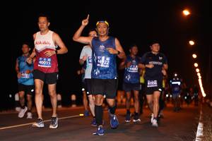 BIB: 40015, 455, 81936
                            <button type="button" onclick="openModal(10609954)" class="btn btn-primary btn-sm float-right btn-popup" data-toggle="modal" data-target=".modal-high-quality">
                        <i class="fas fa-shopping-cart"></i> Add to Cart
                    </button>
                                            <button type="button" onclick="isThisMe(10609954, true)" class="btn btn-success btn-sm float-right btn-popup btn-isme hidden" data-toggle="tooltip" data-placement="bottom" title="นี่คือรูปของคุณใช่ไหม คลิกที่นี่เพื่อเอาเข้าอัลบั้ม">
                        <i class="fas fa-plus"></i> Add to album
                    </button>
                    <button type="button" onclick="isThisMe(10609954, false)" class="btn btn-warning btn-sm float-right btn-popup btn-isnotme hidden">
                        <i class="fas fa-ban"></i> Remove from album
                    </button>