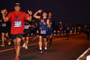 BIB: 45537, 42538, 45787, 82903
                            <button type="button" onclick="openModal(10613407)" class="btn btn-primary btn-sm float-right btn-popup" data-toggle="modal" data-target=".modal-high-quality">
                        <i class="fas fa-shopping-cart"></i> Add to Cart
                    </button>
                                            <button type="button" onclick="isThisMe(10613407, true)" class="btn btn-success btn-sm float-right btn-popup btn-isme hidden" data-toggle="tooltip" data-placement="bottom" title="นี่คือรูปของคุณใช่ไหม คลิกที่นี่เพื่อเอาเข้าอัลบั้ม">
                        <i class="fas fa-plus"></i> Add to album
                    </button>
                    <button type="button" onclick="isThisMe(10613407, false)" class="btn btn-warning btn-sm float-right btn-popup btn-isnotme hidden">
                        <i class="fas fa-ban"></i> Remove from album
                    </button>