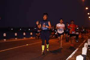 BIB: 411, 0218
                            <button type="button" onclick="openModal(10613557)" class="btn btn-primary btn-sm float-right btn-popup" data-toggle="modal" data-target=".modal-high-quality">
                        <i class="fas fa-shopping-cart"></i> Add to Cart
                    </button>
                                            <button type="button" onclick="isThisMe(10613557, true)" class="btn btn-success btn-sm float-right btn-popup btn-isme hidden" data-toggle="tooltip" data-placement="bottom" title="นี่คือรูปของคุณใช่ไหม คลิกที่นี่เพื่อเอาเข้าอัลบั้ม">
                        <i class="fas fa-plus"></i> Add to album
                    </button>
                    <button type="button" onclick="isThisMe(10613557, false)" class="btn btn-warning btn-sm float-right btn-popup btn-isnotme hidden">
                        <i class="fas fa-ban"></i> Remove from album
                    </button>