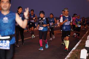 BIB: 40223, 41770, 46377, 0521
                            <button type="button" onclick="openModal(10615080)" class="btn btn-primary btn-sm float-right btn-popup" data-toggle="modal" data-target=".modal-high-quality">
                        <i class="fas fa-shopping-cart"></i> Add to Cart
                    </button>
                                            <button type="button" onclick="isThisMe(10615080, true)" class="btn btn-success btn-sm float-right btn-popup btn-isme hidden" data-toggle="tooltip" data-placement="bottom" title="นี่คือรูปของคุณใช่ไหม คลิกที่นี่เพื่อเอาเข้าอัลบั้ม">
                        <i class="fas fa-plus"></i> Add to album
                    </button>
                    <button type="button" onclick="isThisMe(10615080, false)" class="btn btn-warning btn-sm float-right btn-popup btn-isnotme hidden">
                        <i class="fas fa-ban"></i> Remove from album
                    </button>
