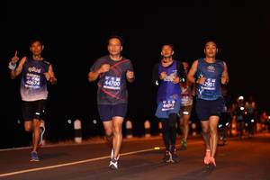 BIB: 2901, 44700, 40674, 44093
                            <button type="button" onclick="openModal(10607339)" class="btn btn-primary btn-sm float-right btn-popup" data-toggle="modal" data-target=".modal-high-quality">
                        <i class="fas fa-shopping-cart"></i> Add to Cart
                    </button>
                                            <button type="button" onclick="isThisMe(10607339, true)" class="btn btn-success btn-sm float-right btn-popup btn-isme hidden" data-toggle="tooltip" data-placement="bottom" title="นี่คือรูปของคุณใช่ไหม คลิกที่นี่เพื่อเอาเข้าอัลบั้ม">
                        <i class="fas fa-plus"></i> Add to album
                    </button>
                    <button type="button" onclick="isThisMe(10607339, false)" class="btn btn-warning btn-sm float-right btn-popup btn-isnotme hidden">
                        <i class="fas fa-ban"></i> Remove from album
                    </button>