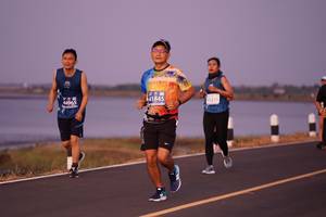 BIB: 41845, 43225, 44965
                            <button type="button" onclick="openModal(10618129)" class="btn btn-primary btn-sm float-right btn-popup" data-toggle="modal" data-target=".modal-high-quality">
                        <i class="fas fa-shopping-cart"></i> Add to Cart
                    </button>
                                            <button type="button" onclick="isThisMe(10618129, true)" class="btn btn-success btn-sm float-right btn-popup btn-isme hidden" data-toggle="tooltip" data-placement="bottom" title="นี่คือรูปของคุณใช่ไหม คลิกที่นี่เพื่อเอาเข้าอัลบั้ม">
                        <i class="fas fa-plus"></i> Add to album
                    </button>
                    <button type="button" onclick="isThisMe(10618129, false)" class="btn btn-warning btn-sm float-right btn-popup btn-isnotme hidden">
                        <i class="fas fa-ban"></i> Remove from album
                    </button>