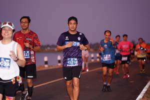 BIB: 322, 45210, 039
                            <button type="button" onclick="openModal(10616991)" class="btn btn-primary btn-sm float-right btn-popup" data-toggle="modal" data-target=".modal-high-quality">
                        <i class="fas fa-shopping-cart"></i> Add to Cart
                    </button>
                                            <button type="button" onclick="isThisMe(10616991, true)" class="btn btn-success btn-sm float-right btn-popup btn-isme hidden" data-toggle="tooltip" data-placement="bottom" title="นี่คือรูปของคุณใช่ไหม คลิกที่นี่เพื่อเอาเข้าอัลบั้ม">
                        <i class="fas fa-plus"></i> Add to album
                    </button>
                    <button type="button" onclick="isThisMe(10616991, false)" class="btn btn-warning btn-sm float-right btn-popup btn-isnotme hidden">
                        <i class="fas fa-ban"></i> Remove from album
                    </button>