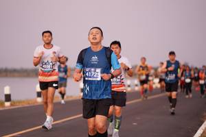 BIB: 45501, 41725, 936
                            <button type="button" onclick="openModal(10620226)" class="btn btn-primary btn-sm float-right btn-popup" data-toggle="modal" data-target=".modal-high-quality">
                        <i class="fas fa-shopping-cart"></i> Add to Cart
                    </button>
                                            <button type="button" onclick="isThisMe(10620226, true)" class="btn btn-success btn-sm float-right btn-popup btn-isme hidden" data-toggle="tooltip" data-placement="bottom" title="นี่คือรูปของคุณใช่ไหม คลิกที่นี่เพื่อเอาเข้าอัลบั้ม">
                        <i class="fas fa-plus"></i> Add to album
                    </button>
                    <button type="button" onclick="isThisMe(10620226, false)" class="btn btn-warning btn-sm float-right btn-popup btn-isnotme hidden">
                        <i class="fas fa-ban"></i> Remove from album
                    </button>