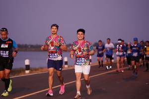 BIB: 100, 41829, 45142, 45730
                            <button type="button" onclick="openModal(10616437)" class="btn btn-primary btn-sm float-right btn-popup" data-toggle="modal" data-target=".modal-high-quality">
                        <i class="fas fa-shopping-cart"></i> Add to Cart
                    </button>
                                            <button type="button" onclick="isThisMe(10616437, true)" class="btn btn-success btn-sm float-right btn-popup btn-isme hidden" data-toggle="tooltip" data-placement="bottom" title="นี่คือรูปของคุณใช่ไหม คลิกที่นี่เพื่อเอาเข้าอัลบั้ม">
                        <i class="fas fa-plus"></i> Add to album
                    </button>
                    <button type="button" onclick="isThisMe(10616437, false)" class="btn btn-warning btn-sm float-right btn-popup btn-isnotme hidden">
                        <i class="fas fa-ban"></i> Remove from album
                    </button>
