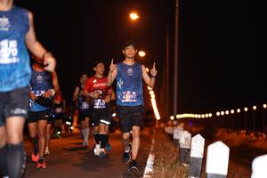 BIB: 41497
                            <button type="button" onclick="openModal(10611125)" class="btn btn-primary btn-sm float-right btn-popup" data-toggle="modal" data-target=".modal-high-quality">
                        <i class="fas fa-shopping-cart"></i> Add to Cart
                    </button>
                                            <button type="button" onclick="isThisMe(10611125, true)" class="btn btn-success btn-sm float-right btn-popup btn-isme hidden" data-toggle="tooltip" data-placement="bottom" title="นี่คือรูปของคุณใช่ไหม คลิกที่นี่เพื่อเอาเข้าอัลบั้ม">
                        <i class="fas fa-plus"></i> Add to album
                    </button>
                    <button type="button" onclick="isThisMe(10611125, false)" class="btn btn-warning btn-sm float-right btn-popup btn-isnotme hidden">
                        <i class="fas fa-ban"></i> Remove from album
                    </button>