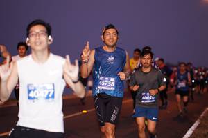 BIB: 45738, 4047, 40026
                            <button type="button" onclick="openModal(10615277)" class="btn btn-primary btn-sm float-right btn-popup" data-toggle="modal" data-target=".modal-high-quality">
                        <i class="fas fa-shopping-cart"></i> Add to Cart
                    </button>
                                            <button type="button" onclick="isThisMe(10615277, true)" class="btn btn-success btn-sm float-right btn-popup btn-isme hidden" data-toggle="tooltip" data-placement="bottom" title="นี่คือรูปของคุณใช่ไหม คลิกที่นี่เพื่อเอาเข้าอัลบั้ม">
                        <i class="fas fa-plus"></i> Add to album
                    </button>
                    <button type="button" onclick="isThisMe(10615277, false)" class="btn btn-warning btn-sm float-right btn-popup btn-isnotme hidden">
                        <i class="fas fa-ban"></i> Remove from album
                    </button>