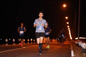 BIB: 41040
                            <button type="button" onclick="openModal(10604512)" class="btn btn-primary btn-sm float-right btn-popup" data-toggle="modal" data-target=".modal-high-quality">
                        <i class="fas fa-shopping-cart"></i> Add to Cart
                    </button>
                                            <button type="button" onclick="isThisMe(10604512, true)" class="btn btn-success btn-sm float-right btn-popup btn-isme hidden" data-toggle="tooltip" data-placement="bottom" title="นี่คือรูปของคุณใช่ไหม คลิกที่นี่เพื่อเอาเข้าอัลบั้ม">
                        <i class="fas fa-plus"></i> Add to album
                    </button>
                    <button type="button" onclick="isThisMe(10604512, false)" class="btn btn-warning btn-sm float-right btn-popup btn-isnotme hidden">
                        <i class="fas fa-ban"></i> Remove from album
                    </button>