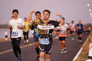 BIB: 100, 10418, 42234
                            <button type="button" onclick="openModal(10620190)" class="btn btn-primary btn-sm float-right btn-popup" data-toggle="modal" data-target=".modal-high-quality">
                        <i class="fas fa-shopping-cart"></i> Add to Cart
                    </button>
                                            <button type="button" onclick="isThisMe(10620190, true)" class="btn btn-success btn-sm float-right btn-popup btn-isme hidden" data-toggle="tooltip" data-placement="bottom" title="นี่คือรูปของคุณใช่ไหม คลิกที่นี่เพื่อเอาเข้าอัลบั้ม">
                        <i class="fas fa-plus"></i> Add to album
                    </button>
                    <button type="button" onclick="isThisMe(10620190, false)" class="btn btn-warning btn-sm float-right btn-popup btn-isnotme hidden">
                        <i class="fas fa-ban"></i> Remove from album
                    </button>