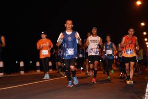 BIB: 40739, 415
                            <button type="button" onclick="openModal(10607432)" class="btn btn-primary btn-sm float-right btn-popup" data-toggle="modal" data-target=".modal-high-quality">
                        <i class="fas fa-shopping-cart"></i> Add to Cart
                    </button>
                                            <button type="button" onclick="isThisMe(10607432, true)" class="btn btn-success btn-sm float-right btn-popup btn-isme hidden" data-toggle="tooltip" data-placement="bottom" title="นี่คือรูปของคุณใช่ไหม คลิกที่นี่เพื่อเอาเข้าอัลบั้ม">
                        <i class="fas fa-plus"></i> Add to album
                    </button>
                    <button type="button" onclick="isThisMe(10607432, false)" class="btn btn-warning btn-sm float-right btn-popup btn-isnotme hidden">
                        <i class="fas fa-ban"></i> Remove from album
                    </button>